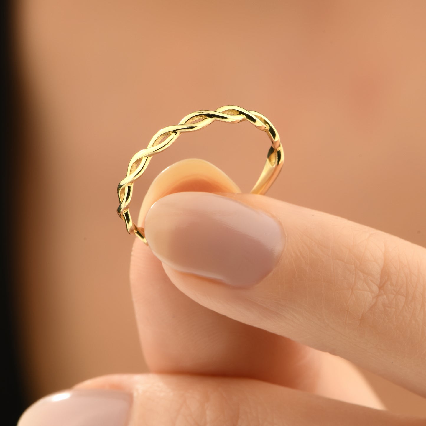 Minimal Twist 14 Ayar Altın Yüzük