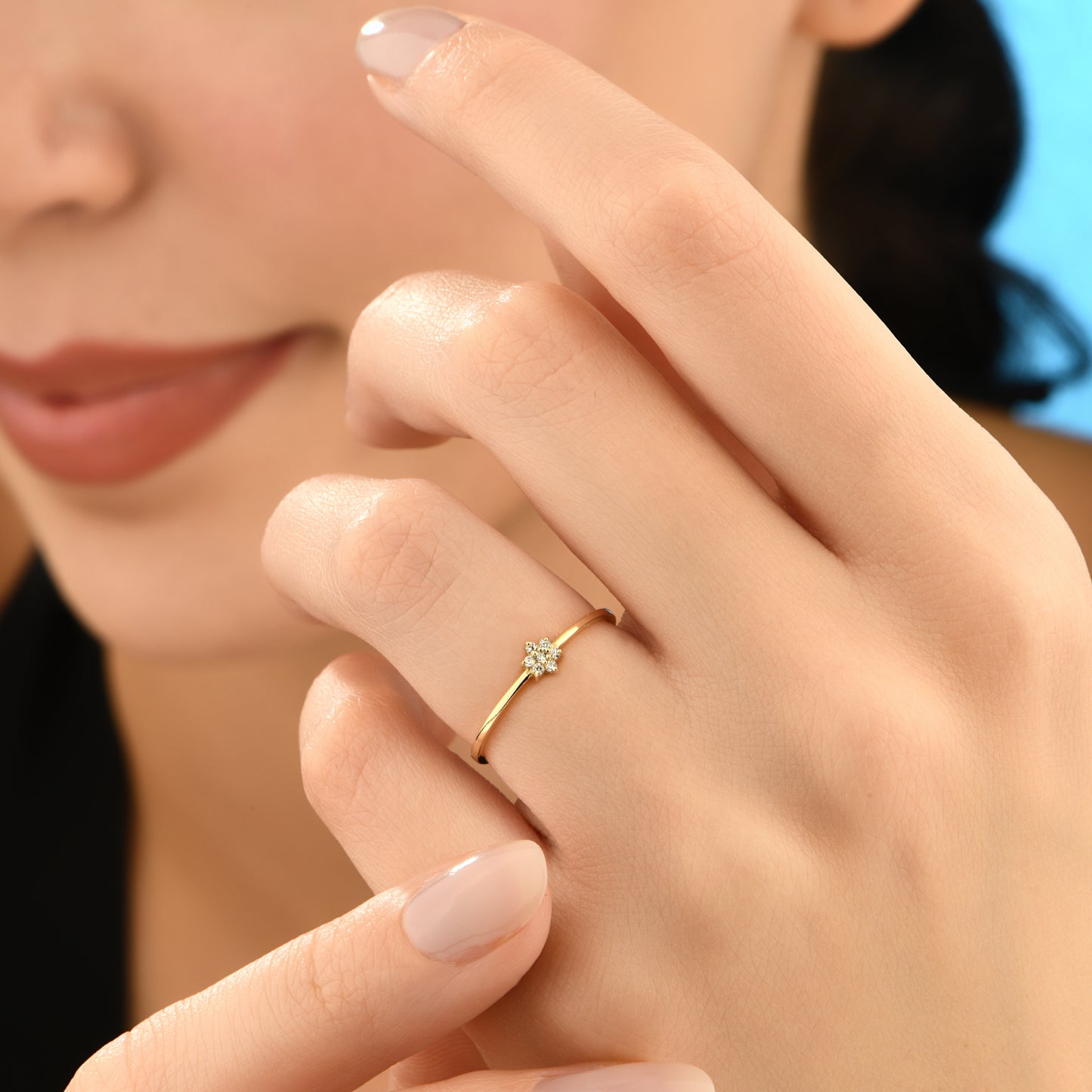 Minimal Çiçek Tasarım 14 Ayar Altın Yüzük