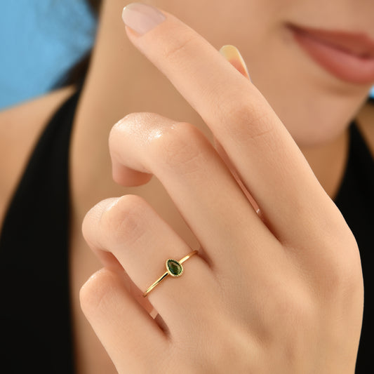 Damla Zümrüt Taşlı 14 Ayar Altın Yüzük