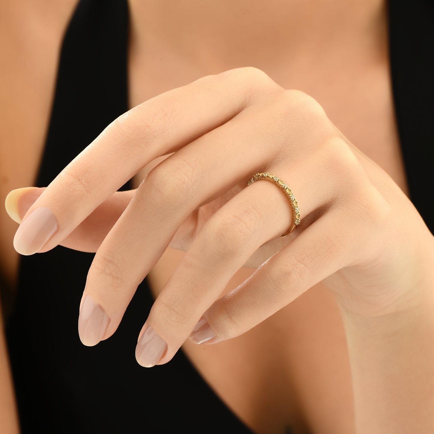 Çiçek Detaylı Taşlı 14 Ayar Altın Yüzük