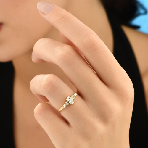 14K Solid Gold Oval Cut Engagement Ring - Detay Fotoğrafı Önizlemesi -5